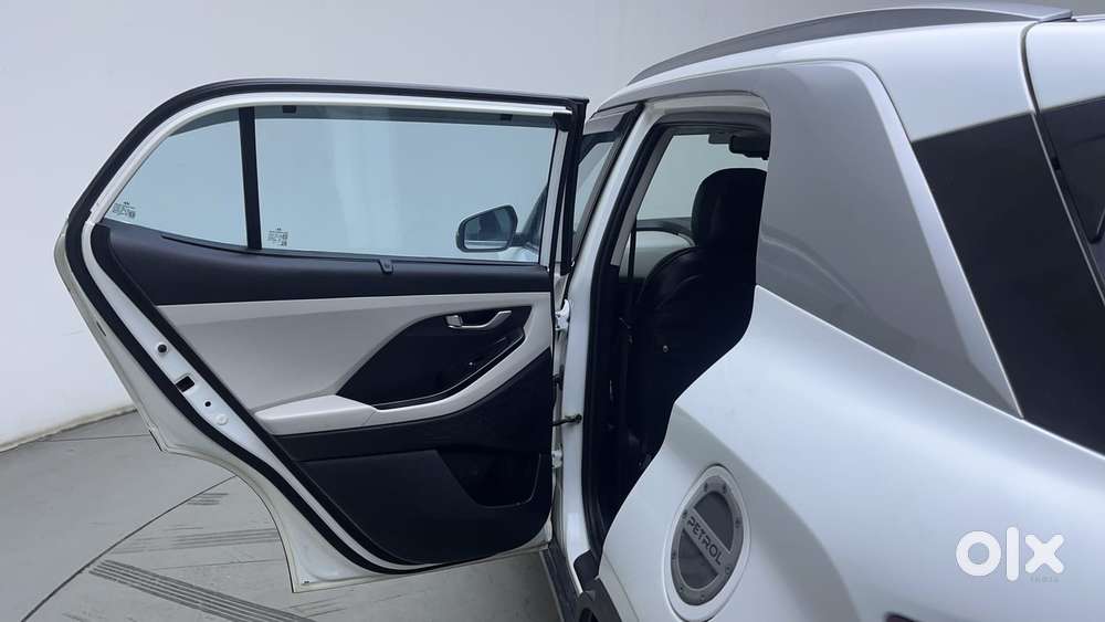 Hyundai Creta 1.5 Mpi Sx Petrol Ivt, 2022, Petrol