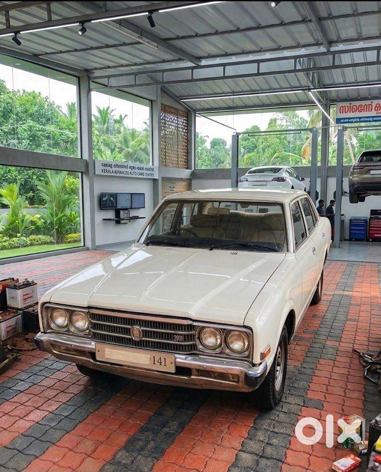 Toyota Crown 1977