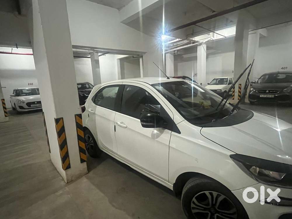 Tata Tiago Petrol 2022