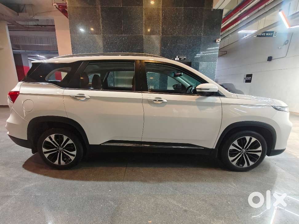 Mg Hector Plus 1.5 Sharp Turbo Cvt 6 Str, 2021, Petrol