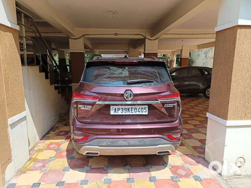 Mg Hector Plus 2020 Petrol 77000 Km Driven