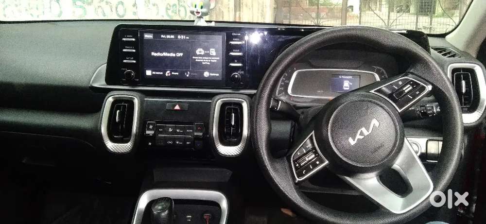 Kia Sonet 1.0 Htk Plus Imt Turbo 2022 With Sunroof