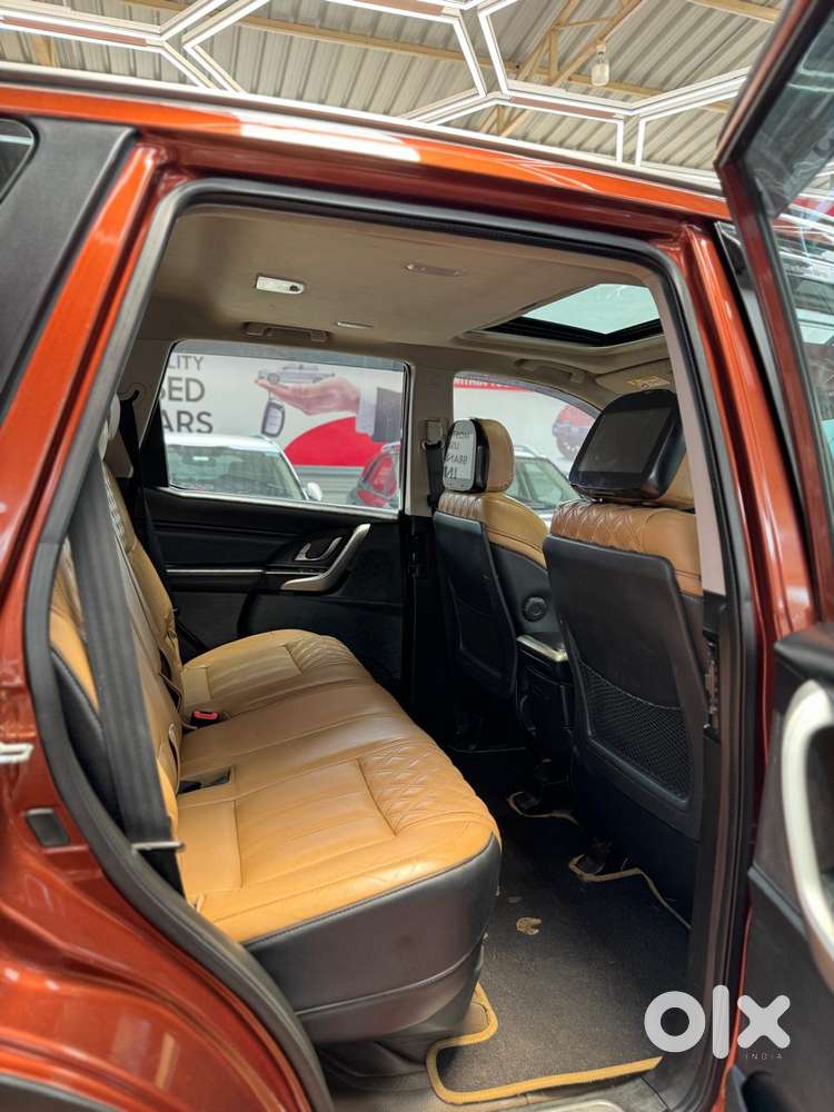 Mahindra Xuv500 W11 Option, 2019, Diesel