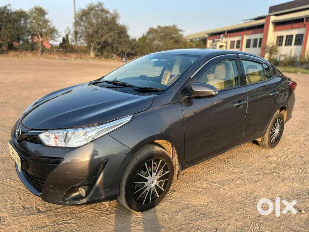 Toyota Yaris G Cvt, 2018, Petrol