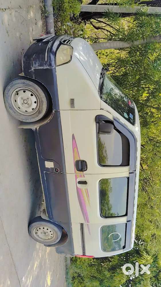 Maruti Suzuki Eeco 2015