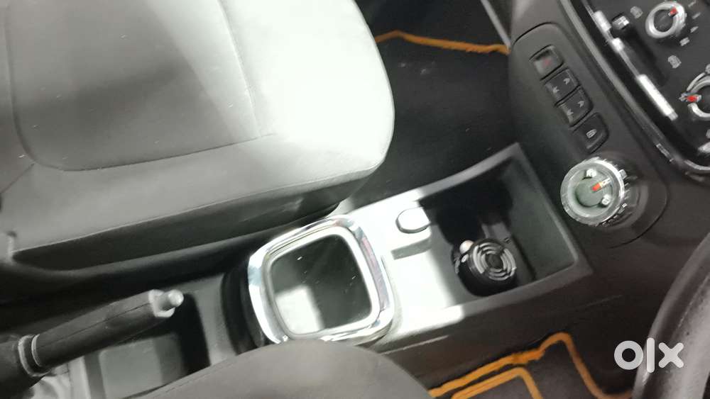 Renault Kwid 1.0 Rxt Amt, 2017, Petrol
