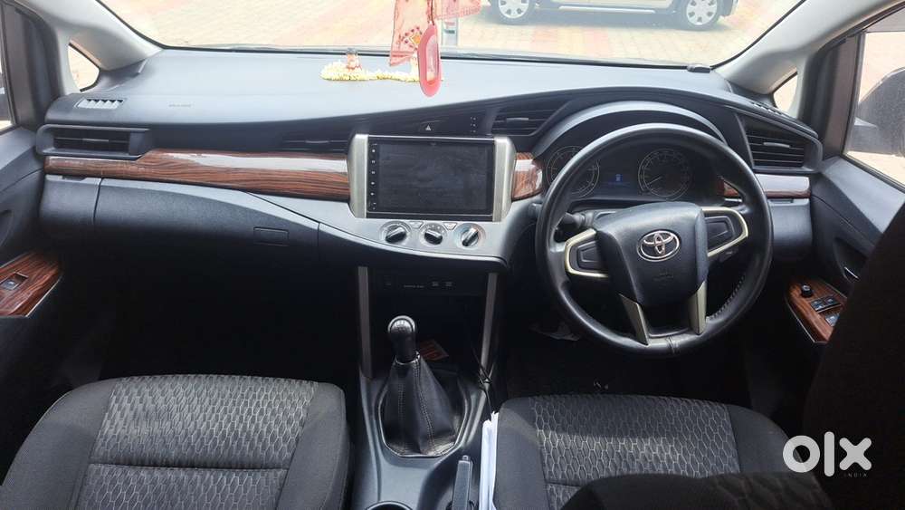 Toyota Innova Crysta Diesel 2017