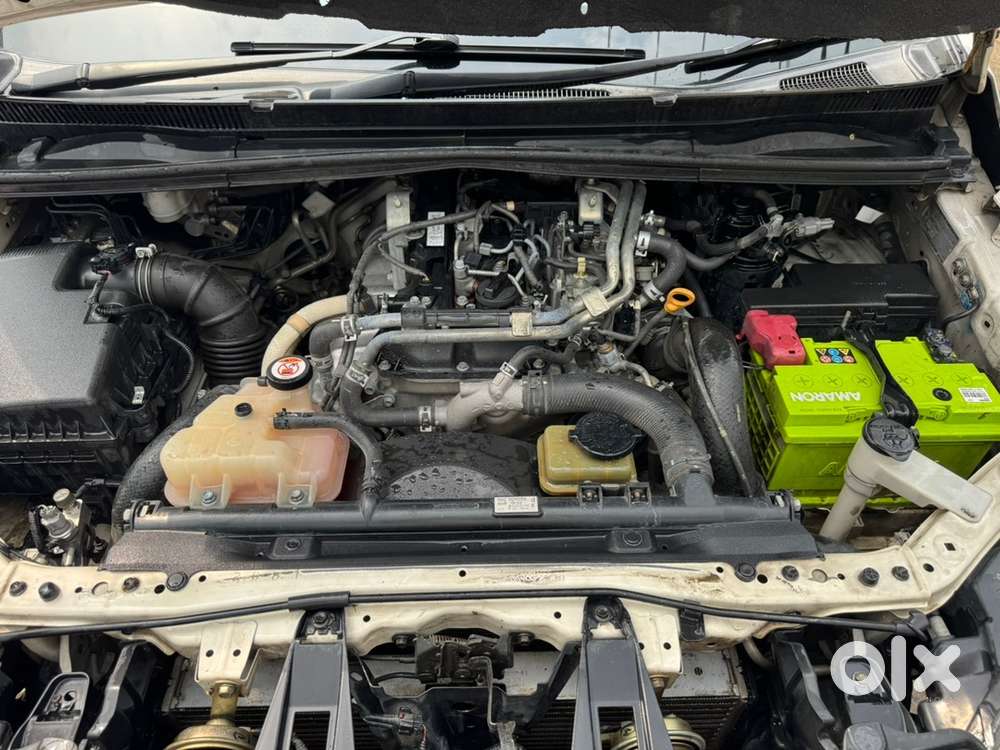 Toyota Innova Crysta 2019