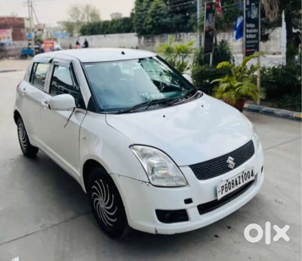 Maruti Suzuki Swift 2007 Petrol 80500 Km Driven