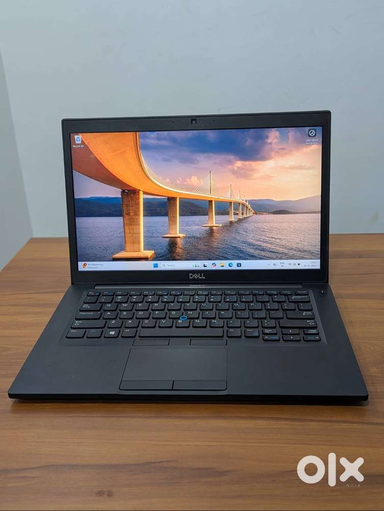 Dell Latitude 7490 i7 8th Gen 8GB/256GB Professional Grade Laptop