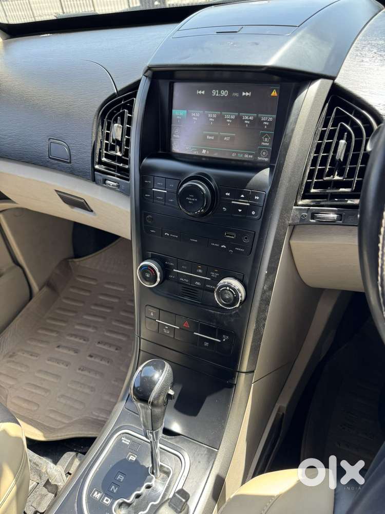 Mahindra Xuv500 W6 At, 2017, Diesel