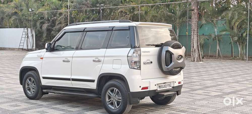 Mahindra Tuv 300 T10, 2019, Diesel