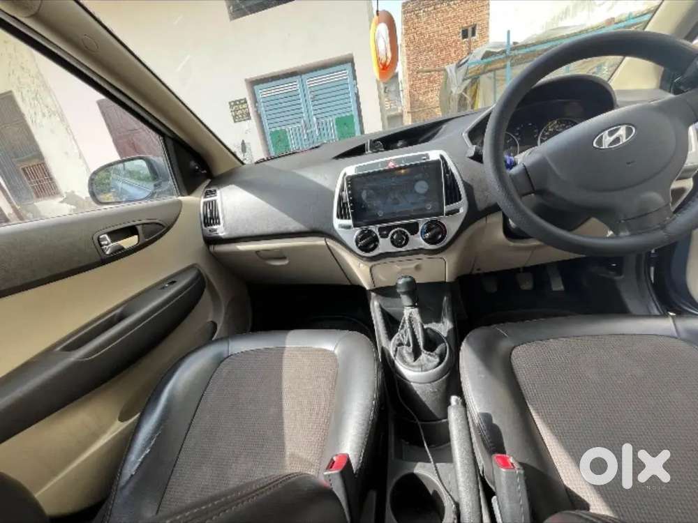 Hyundai I20 Magna 2012 Second-owner Car