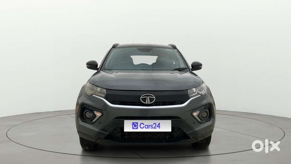Tata Nexon 1.5 Revotorq Xma Plus (s) Amt, 2022, Petrol