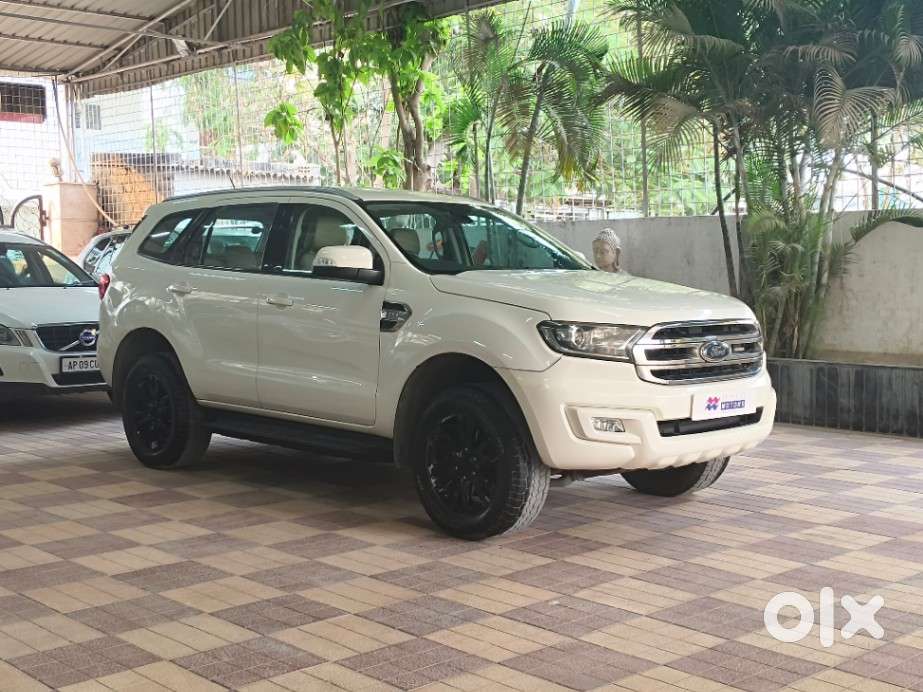 Ford Endeavour 2.2 Trend Mt 4x4, 2016, Diesel