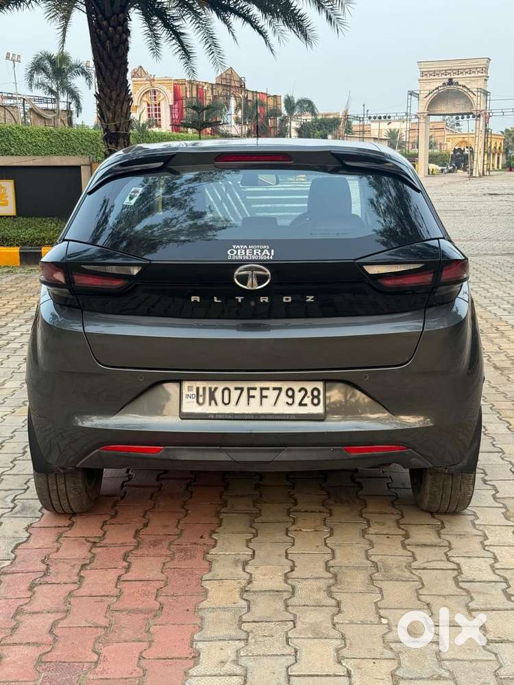 Tata Altroz 1.2 Xt, 2022, Petrol