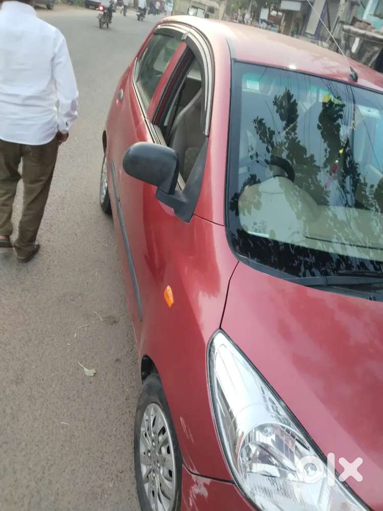 Hyundai I10 2010 Petrol 78500 Km Driven Showroom Track