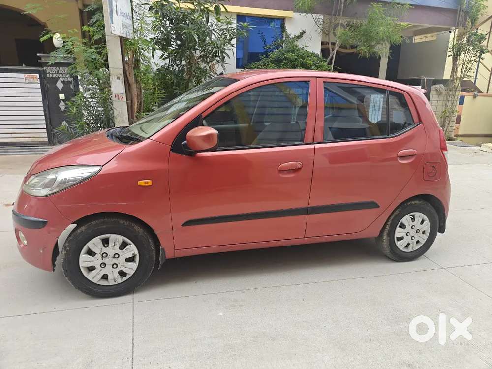 Hyundai I10 Sportz 2010 Model