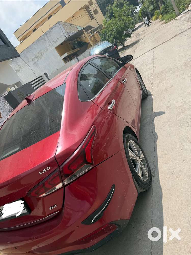 Hyundai Verna Diesel 2019