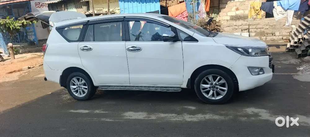 Toyota Innova Crysta 2019 Diesel 195000 Km Driven