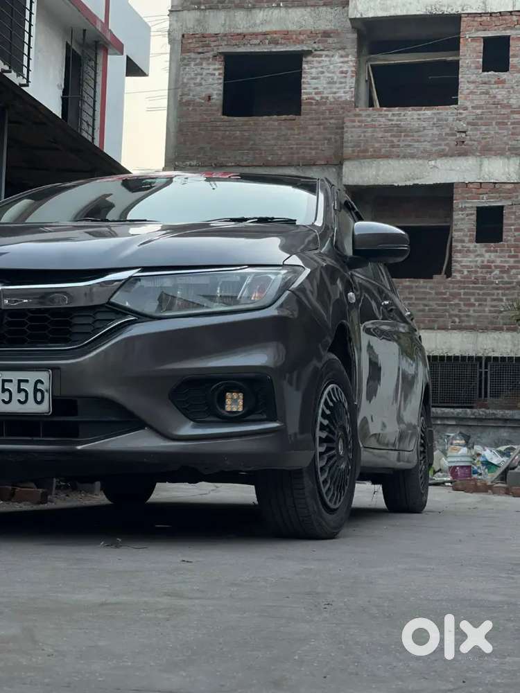 Honda City Good Condition 
2014 Model
4 Th Owner