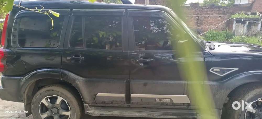 Mahindra Scorpio Classic 2025