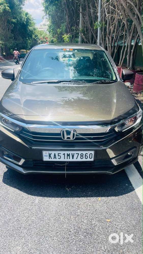 Honda Amaze, 2023, Petrol