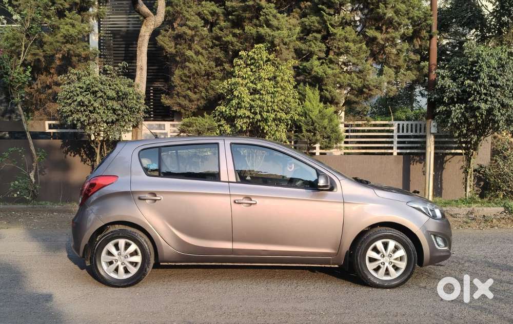 Hyundai I20 Sportz 1.2 Bs-iv, 2013, Petrol