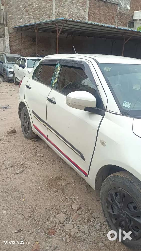 Maruti Suzuki Dzire 2018 Cng & Hybrids 250000 Km Driven
