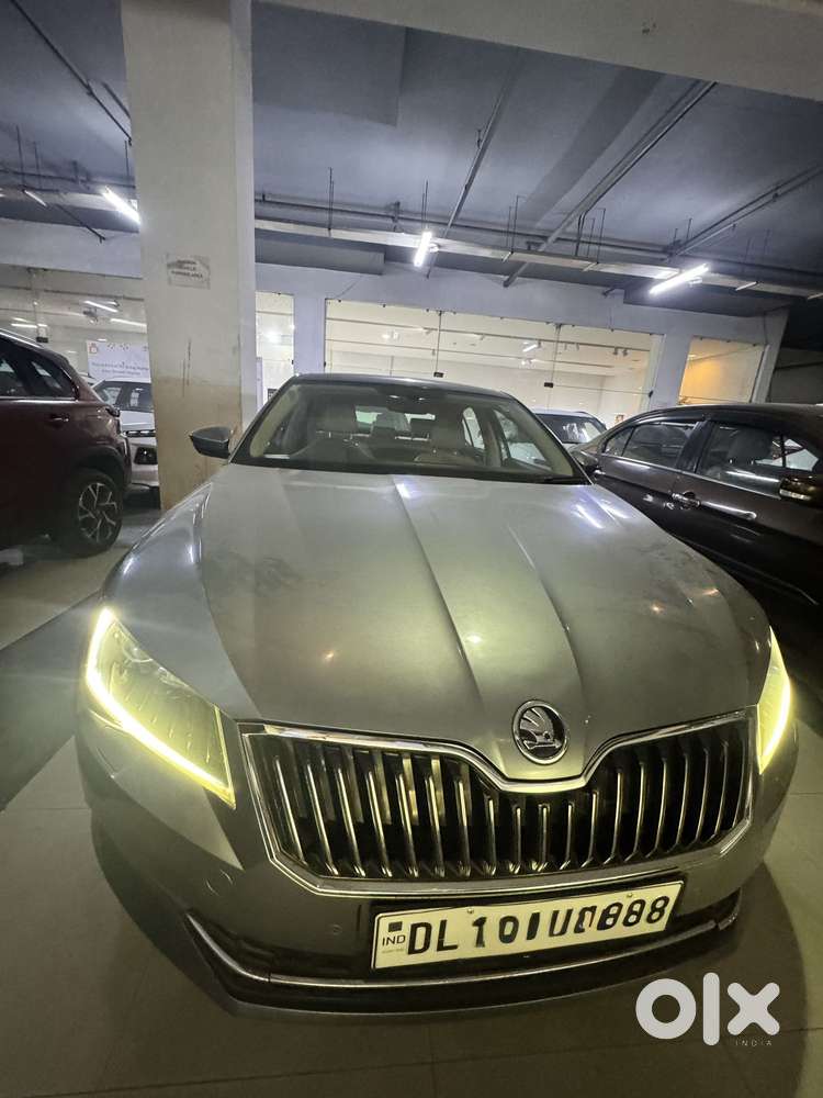 Skoda Superb Lk 1.8 Tsi At, 2018, Petrol