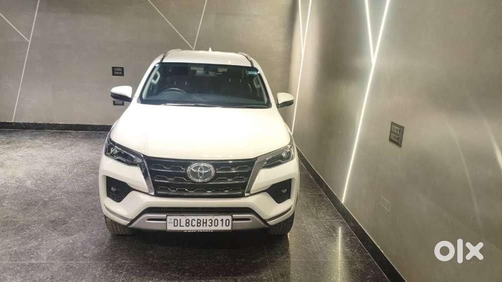 Toyota Fortuner 4x2 At 2.7 Petrol, 2024, Petrol