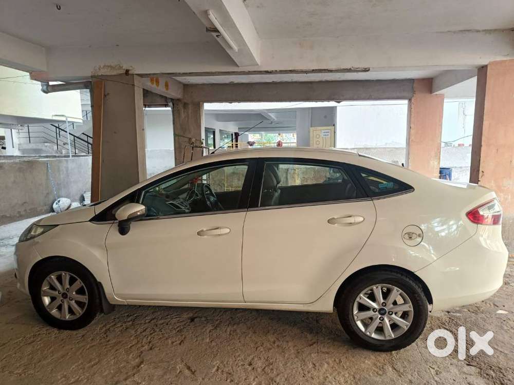 Ford Fiesta 2013 Diesel Well Maintained, Singla Hand, Service History