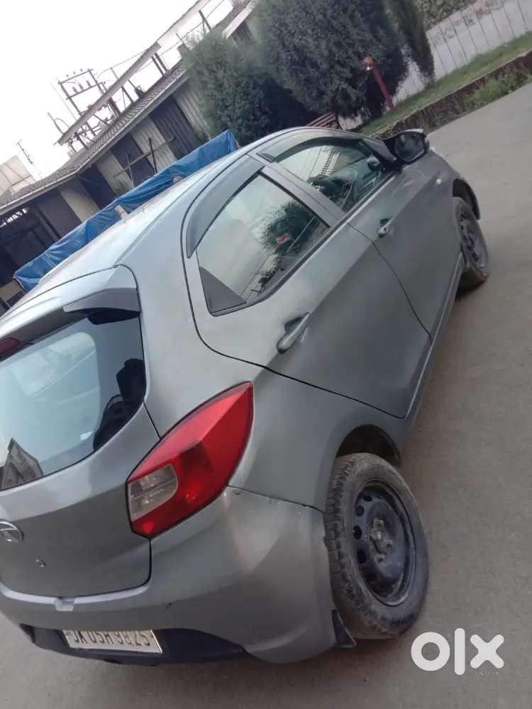 Tata Tiago 2020 Petrol Revotron Xt