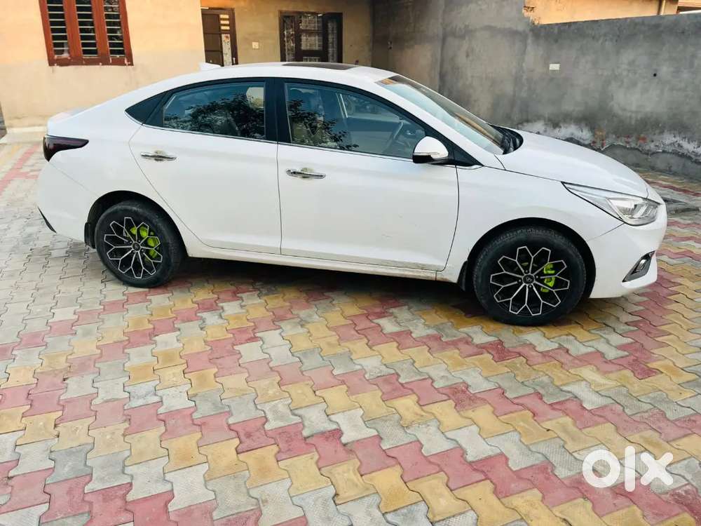 Hyundai Verna 2019 Diesel 125000 Km Driven