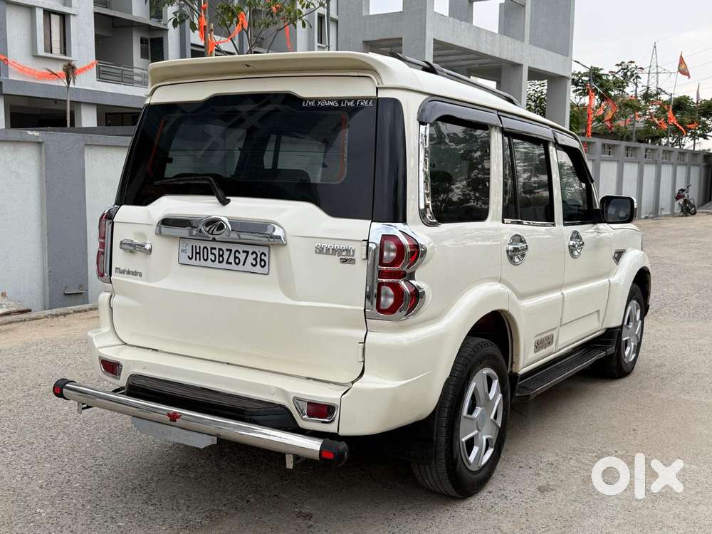 Mahindra Scorpio 2.2 S7 7 Str, 2018, Diesel