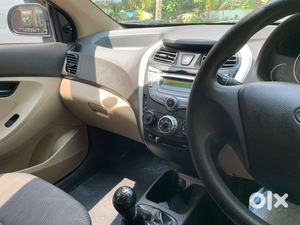 Hyundai Eon Magna + 2013 December Model, Registration 2014