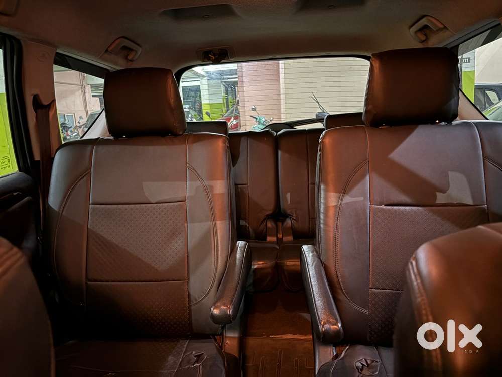 Toyota Innova Crysta 2016