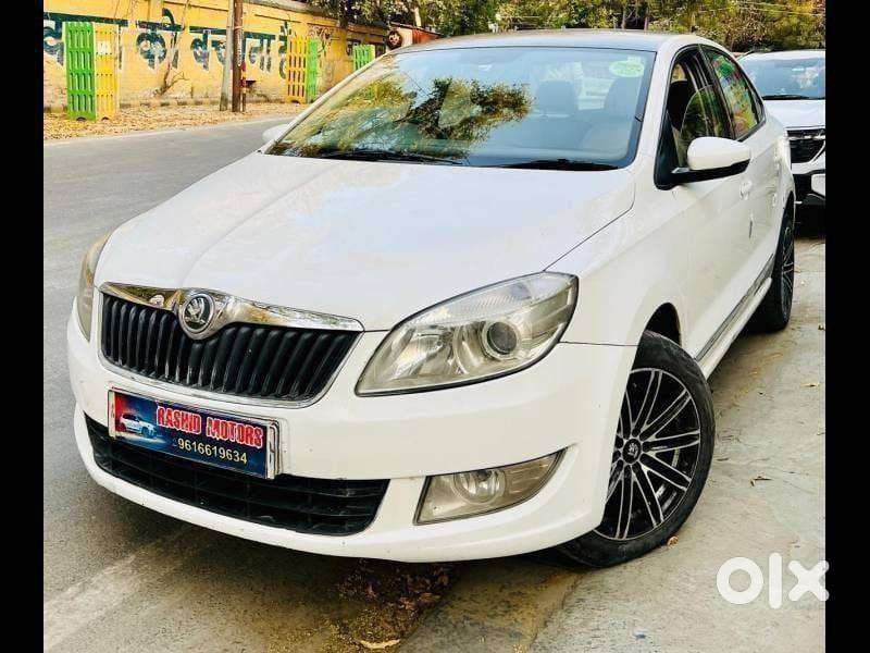 Skoda Rapid 2013-2016 1.5 Tdi At Ambition With Alloy Wheel, 2015, Di..