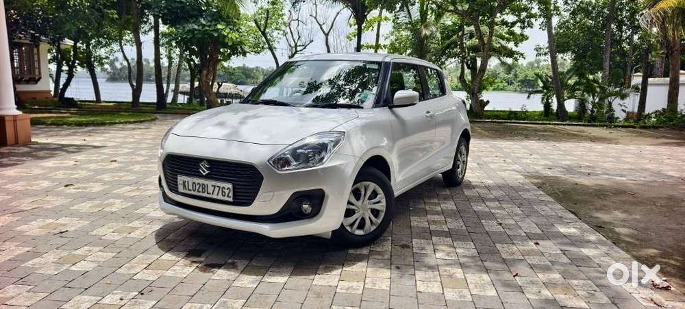 Maruti Suzuki Swift Vxi + Manual, 2020, Petrol
