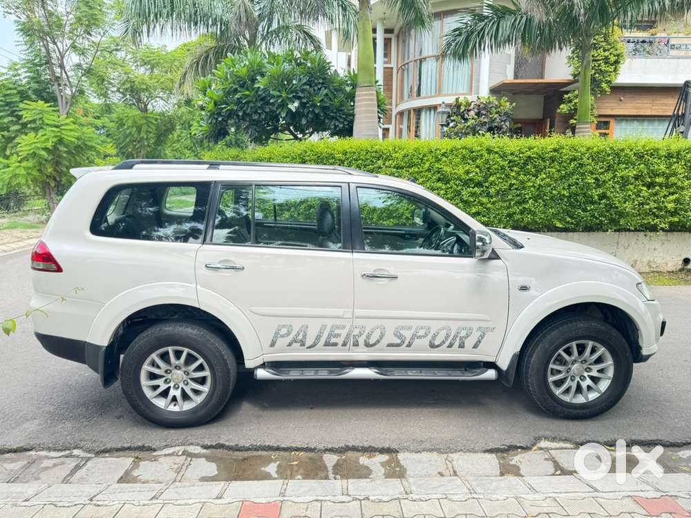 Mitsubishi Pajero Sport 2014
