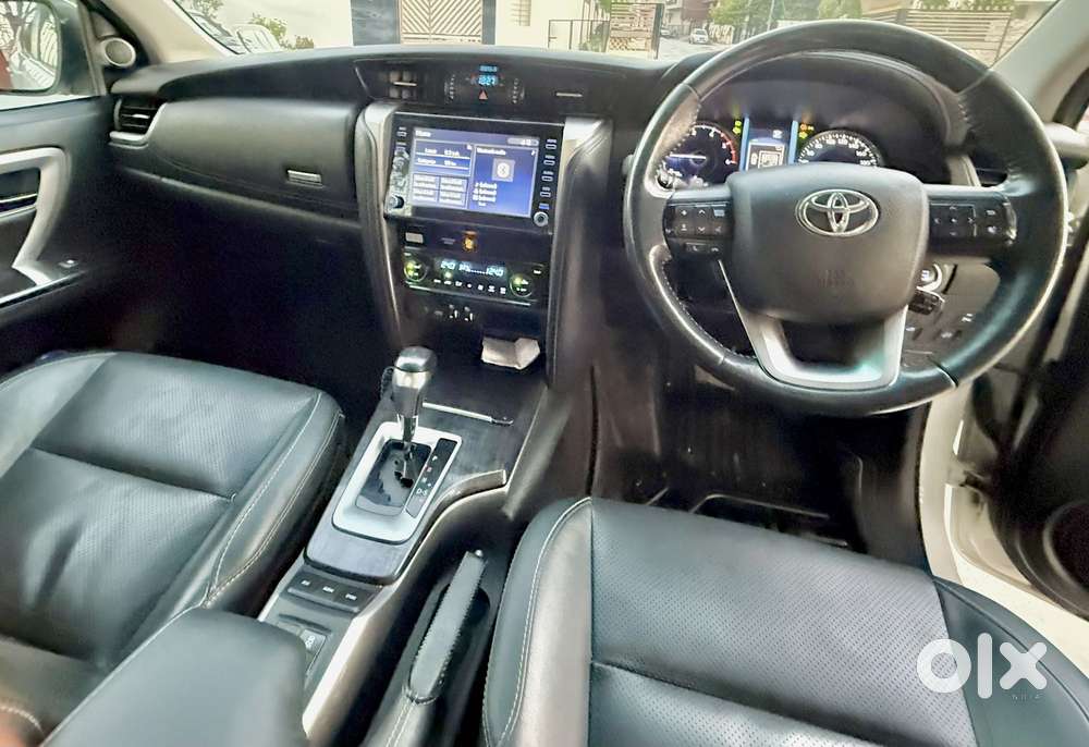 Toyota Fortuner 4x2 At 2.8 Diesel, 2023, Diesel