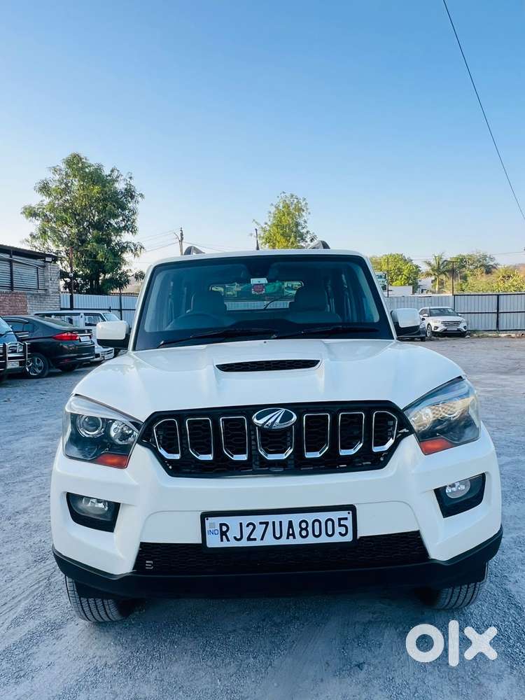 Mahindra Scorpio S10, 2016, Diesel