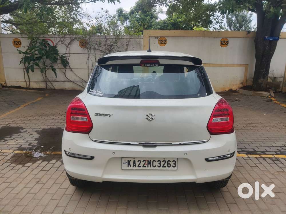 Maruti Suzuki Swift Vvt Vxi, 2021, Petrol