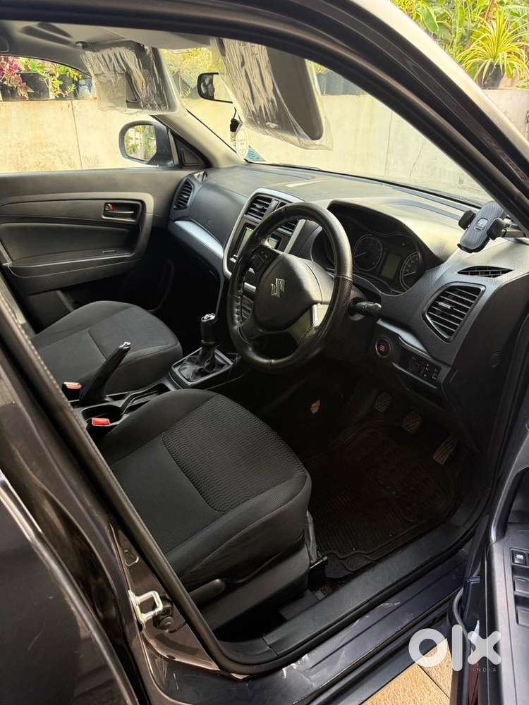 Maruti Suzuki Brezza 2022 Petrol Well Maintained