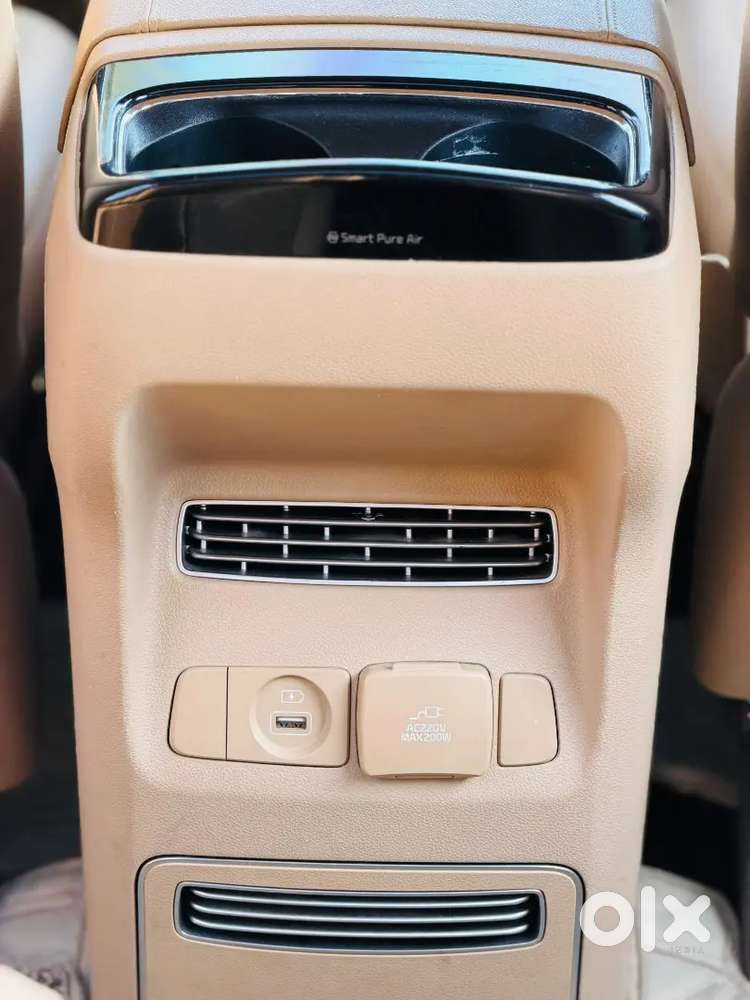 Kia Carnival Limousine 2022 Diesel Just 32000 Km Driven