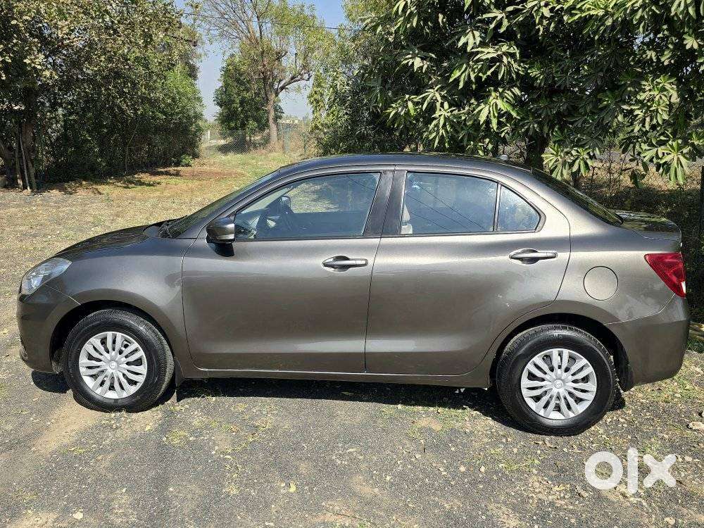 Maruti Suzuki Dzire 1.2 Vxi Amt, 2023, Petrol