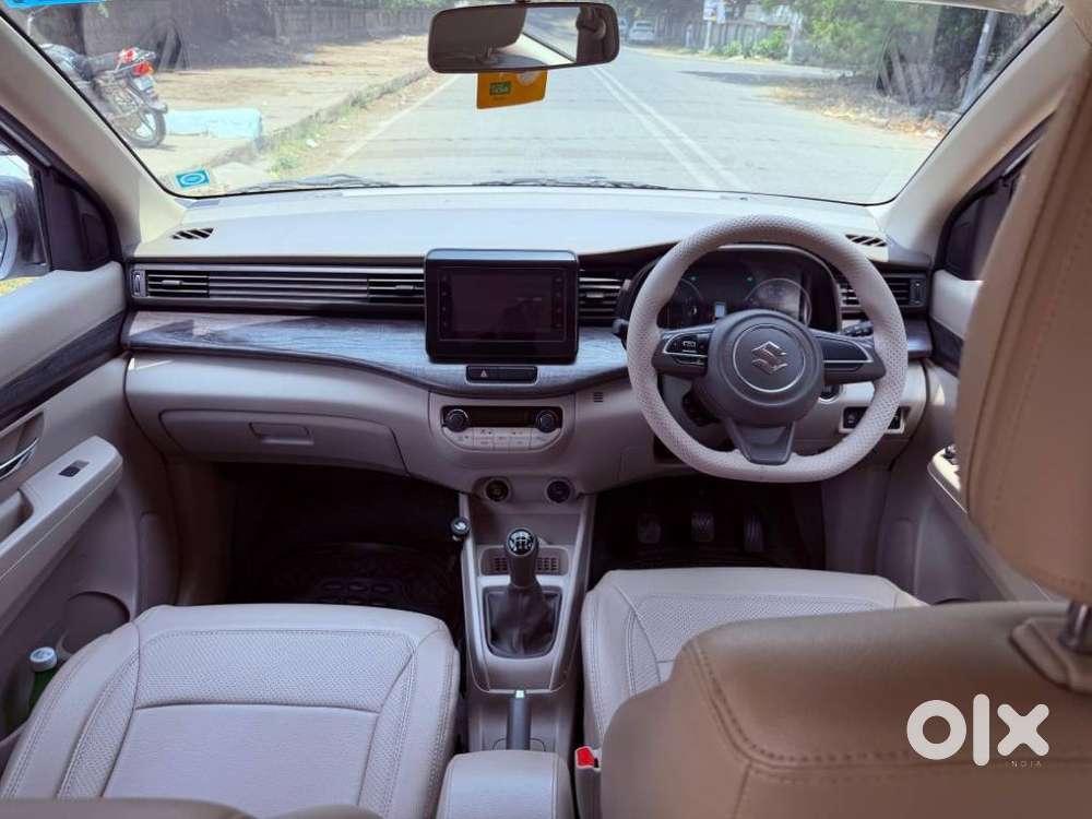 Maruti Suzuki Ertiga Zxi Plus Shvs, 2022, Petrol