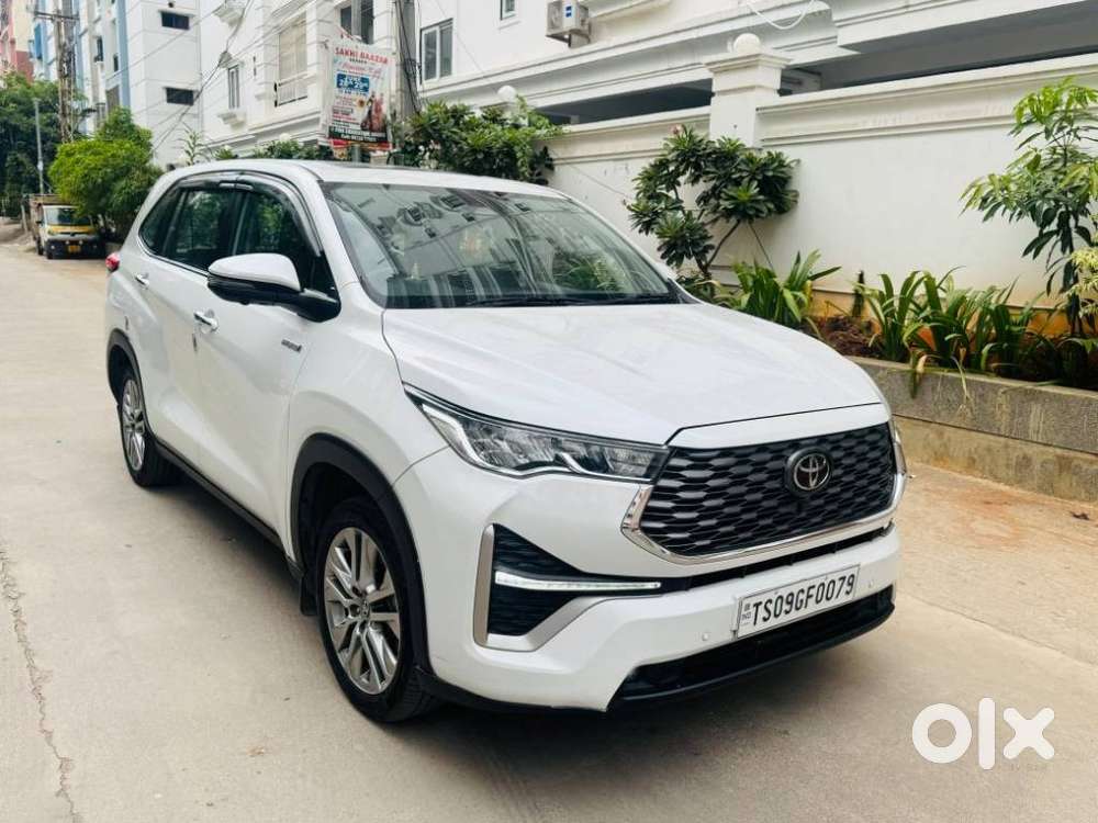 Toyota Innova Hycross 2.0 Zx Hybrid 7 Str, 2023, Electric