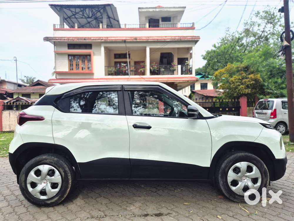 Tata Punch Pure, 2022, Petrol