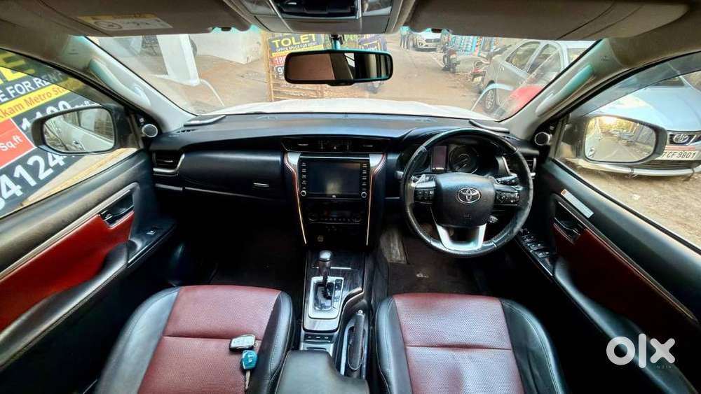Toyota Fortuner Legender 4x4 At 2.8, 2022, Diesel